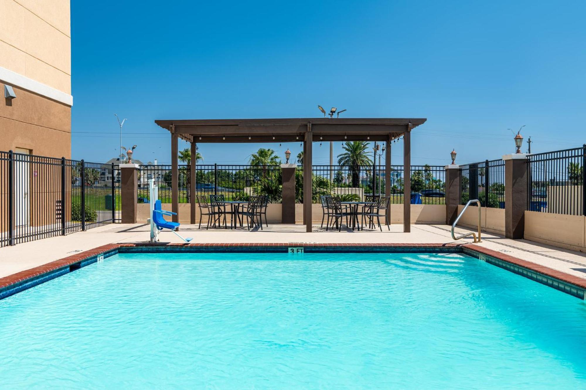 Holiday Inn Galveston Island By Ihg Esterno foto