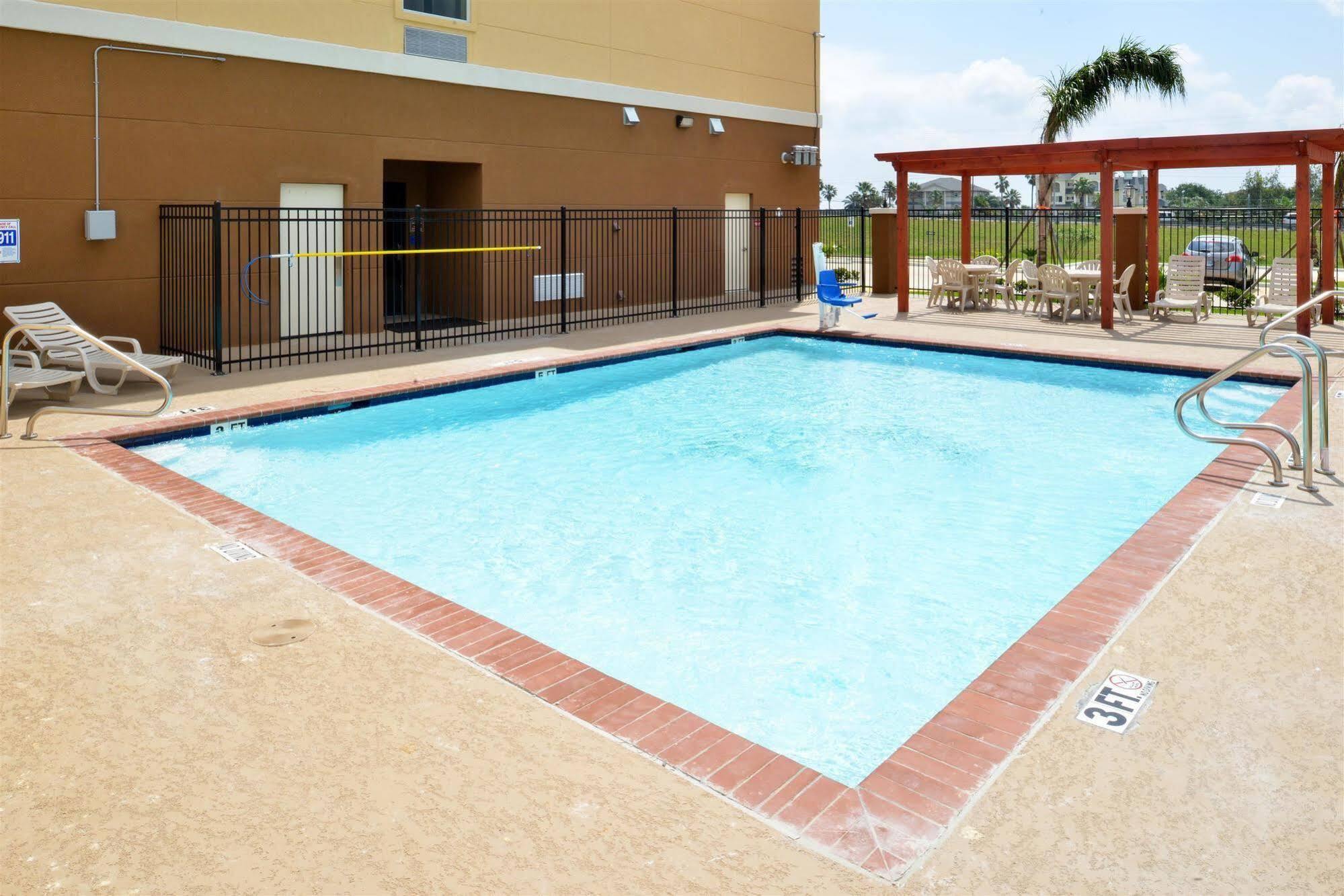 Holiday Inn Galveston Island By Ihg Esterno foto